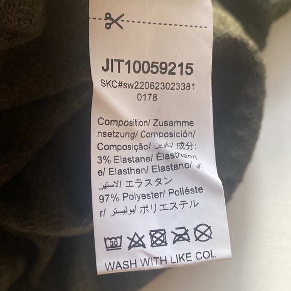 (B29) NEW EvoluSHEIN Scoop Neck Waffle Knit Tee, Size Medium, NWOT in Bag - Picture 9 of 12